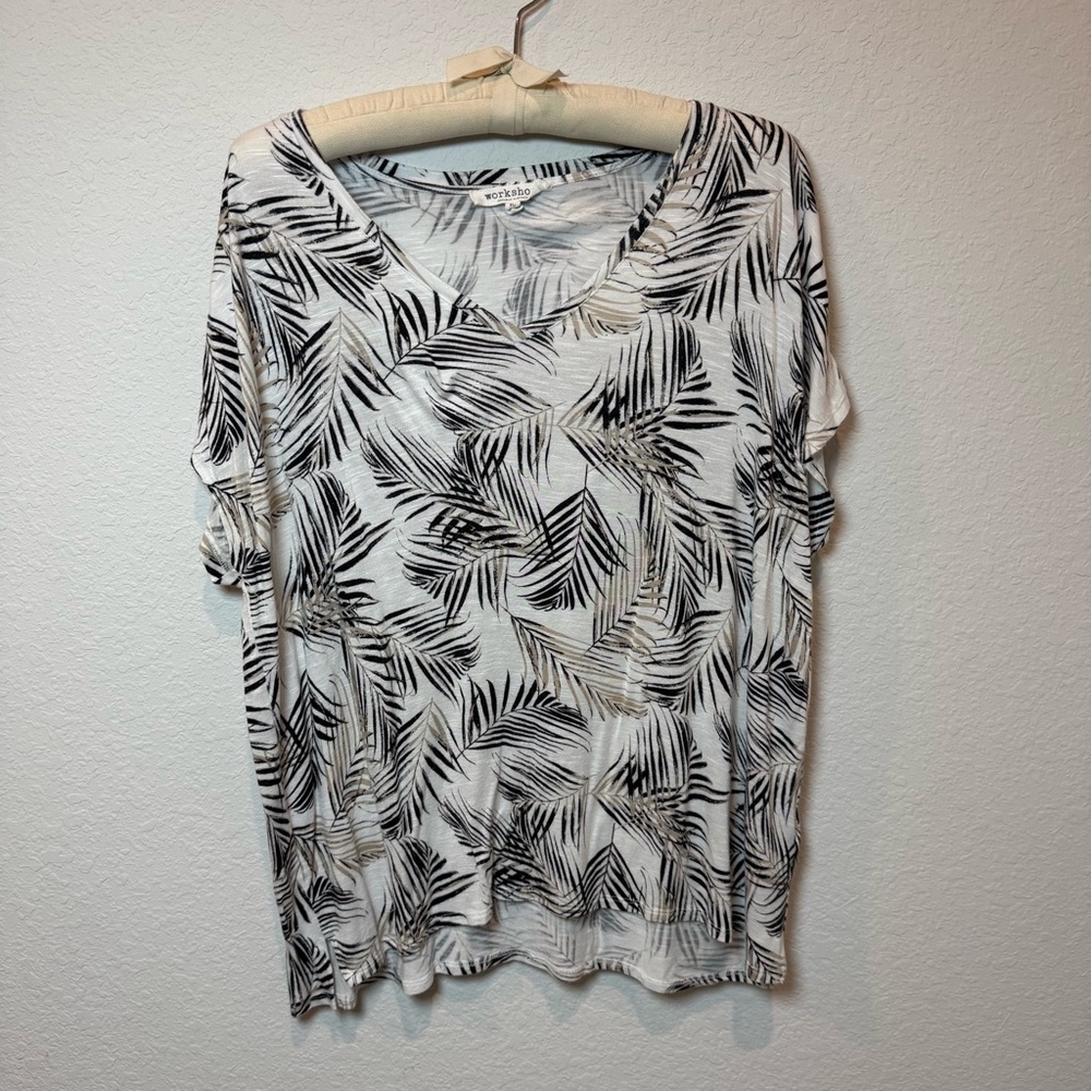 Workshop Republic Clothing Monochrome Leaf Pattern Top